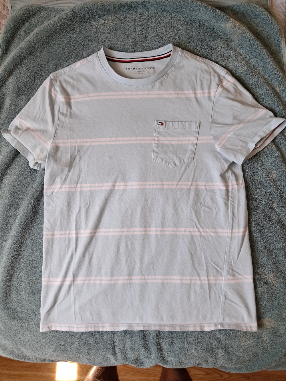 Tommy Hilfiger Men’s Light Blue Striped Pocket T‑Shirt